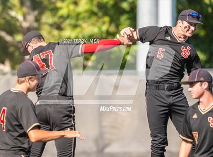 Thumbnail 3 in Capistrano Valley @ JSerra Catholic photogallery.