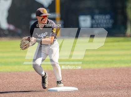 Thumbnail 1 in Capistrano Valley @ JSerra Catholic photogallery.