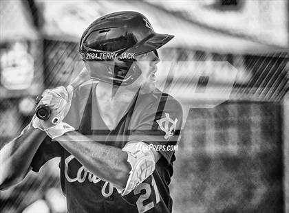 Thumbnail 3 in Capistrano Valley @ JSerra Catholic photogallery.
