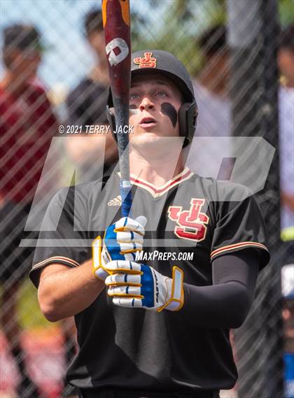 Thumbnail 1 in Capistrano Valley @ JSerra Catholic photogallery.
