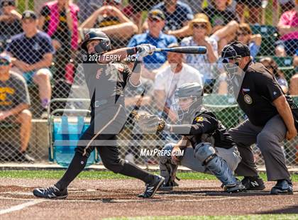 Thumbnail 3 in Capistrano Valley @ JSerra Catholic photogallery.