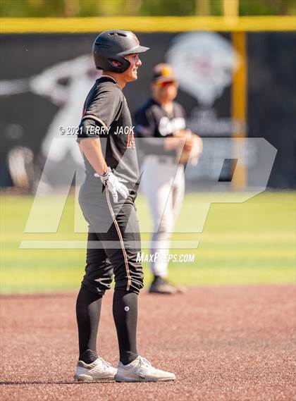 Thumbnail 3 in Capistrano Valley @ JSerra Catholic photogallery.