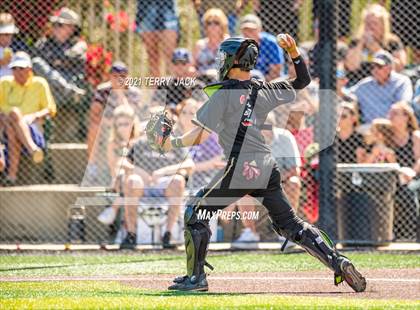 Thumbnail 2 in Capistrano Valley @ JSerra Catholic photogallery.