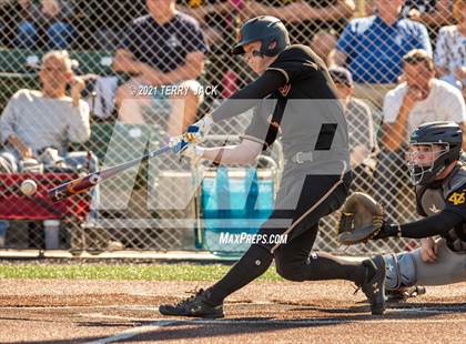 Thumbnail 1 in Capistrano Valley @ JSerra Catholic photogallery.
