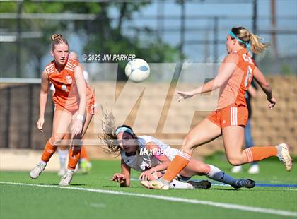 Thumbnail 2 in Davenport vs. Celina (UIL 4A Soccer Division I Final) photogallery.