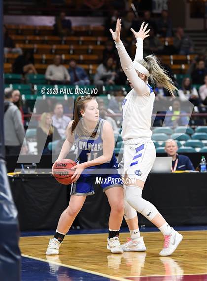 Thumbnail 3 in Fruita Monument vs. Grandview (CHSAA 5A Great 8) photogallery.