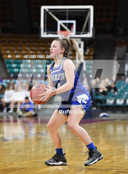 Thumbnail 3 in Fruita Monument vs. Grandview (CHSAA 5A Great 8) photogallery.