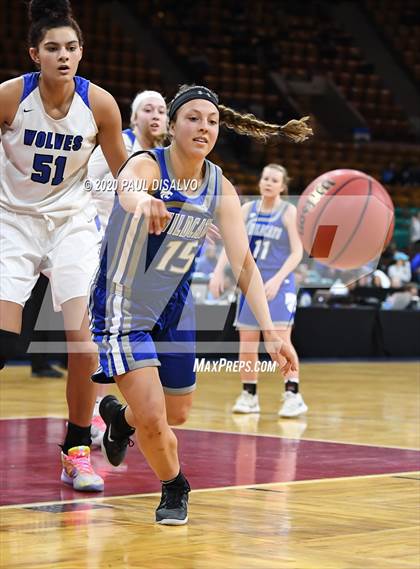 Thumbnail 3 in Fruita Monument vs. Grandview (CHSAA 5A Great 8) photogallery.