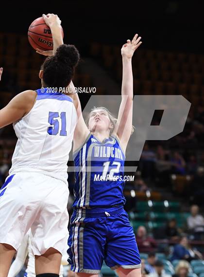 Thumbnail 2 in Fruita Monument vs. Grandview (CHSAA 5A Great 8) photogallery.