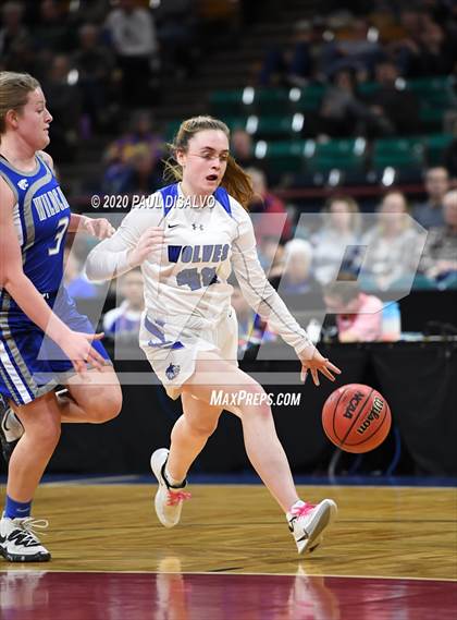 Thumbnail 1 in Fruita Monument vs. Grandview (CHSAA 5A Great 8) photogallery.