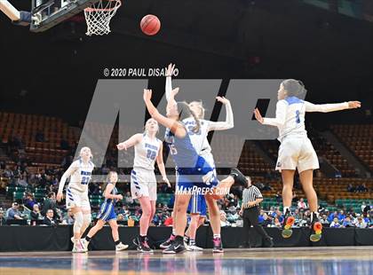 Thumbnail 1 in Fruita Monument vs. Grandview (CHSAA 5A Great 8) photogallery.
