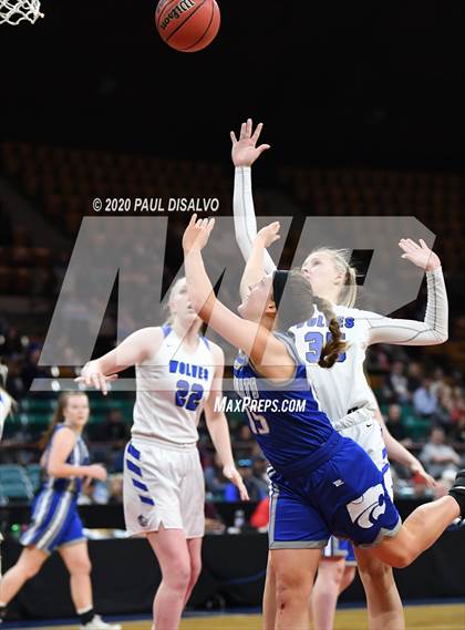 Thumbnail 3 in Fruita Monument vs. Grandview (CHSAA 5A Great 8) photogallery.