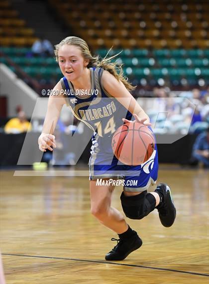 Thumbnail 1 in Fruita Monument vs. Grandview (CHSAA 5A Great 8) photogallery.