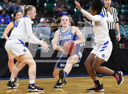 Thumbnail 1 in Fruita Monument vs. Grandview (CHSAA 5A Great 8) photogallery.