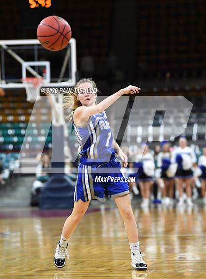 Thumbnail 3 in Fruita Monument vs. Grandview (CHSAA 5A Great 8) photogallery.