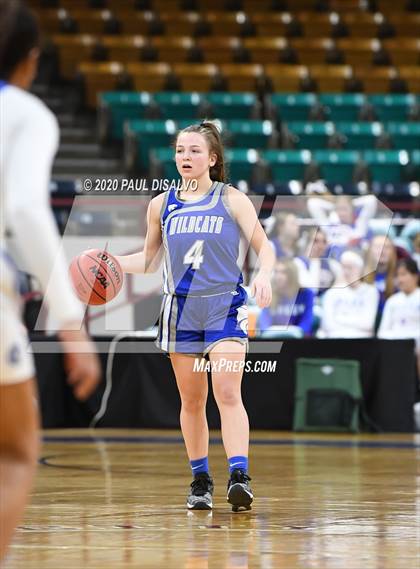 Thumbnail 1 in Fruita Monument vs. Grandview (CHSAA 5A Great 8) photogallery.