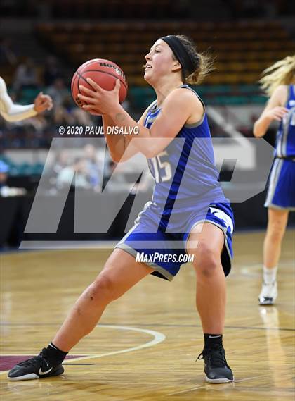 Thumbnail 2 in Fruita Monument vs. Grandview (CHSAA 5A Great 8) photogallery.