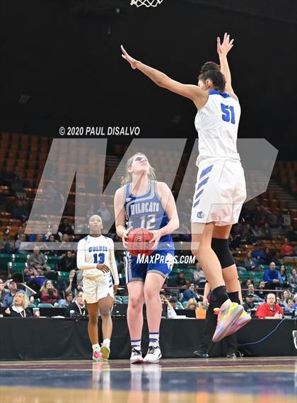 Thumbnail 1 in Fruita Monument vs. Grandview (CHSAA 5A Great 8) photogallery.