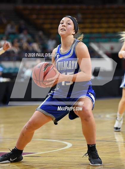 Thumbnail 3 in Fruita Monument vs. Grandview (CHSAA 5A Great 8) photogallery.