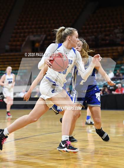 Thumbnail 3 in Fruita Monument vs. Grandview (CHSAA 5A Great 8) photogallery.