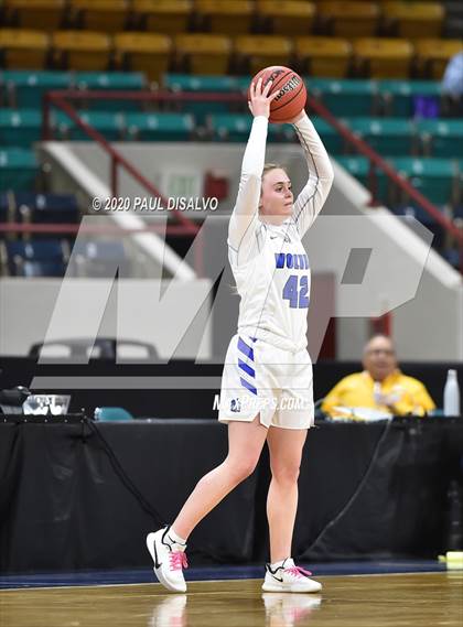 Thumbnail 2 in Fruita Monument vs. Grandview (CHSAA 5A Great 8) photogallery.
