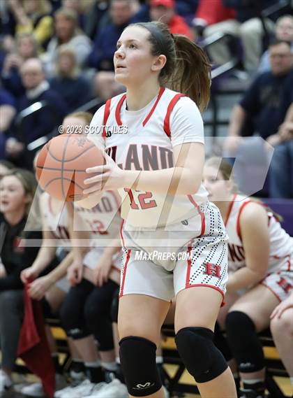 Thumbnail 2 in Notre Dame vs Hiland (OHSAA D4 Regional Final) photogallery.