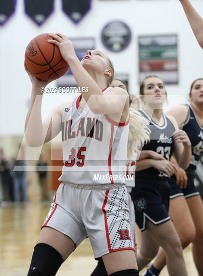 Thumbnail 3 in Notre Dame vs Hiland (OHSAA D4 Regional Final) photogallery.
