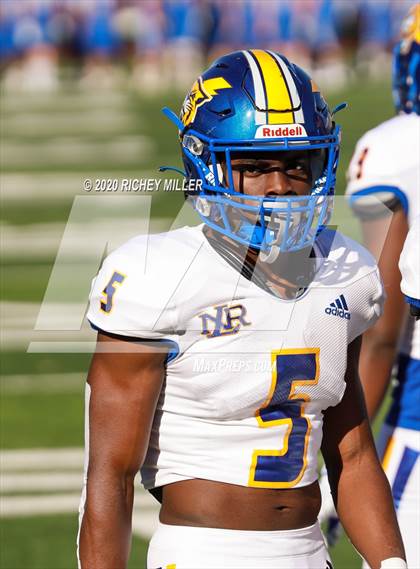 Thumbnail 2 in Bryant vs. North Little Rock (AAA 7A Final) photogallery.