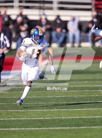 Thumbnail 1 in Bryant vs. North Little Rock (AAA 7A Final) photogallery.