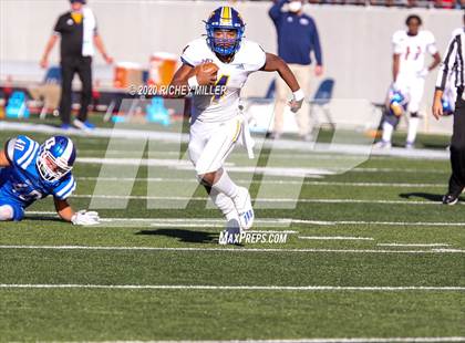 Thumbnail 2 in Bryant vs. North Little Rock (AAA 7A Final) photogallery.