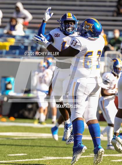 Thumbnail 1 in Bryant vs. North Little Rock (AAA 7A Final) photogallery.