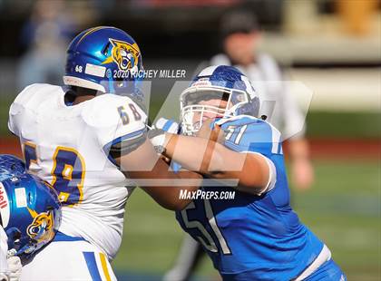 Thumbnail 3 in Bryant vs. North Little Rock (AAA 7A Final) photogallery.