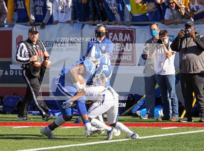 Thumbnail 1 in Bryant vs. North Little Rock (AAA 7A Final) photogallery.