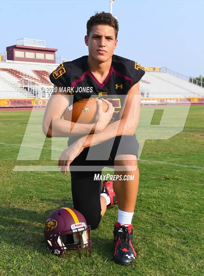 Thumbnail 1 in Mountain Pointe - Seniors photogallery.