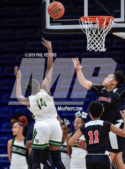 Thumbnail 2 in Dunbar vs Wilson  (DCIAA AA Final) photogallery.