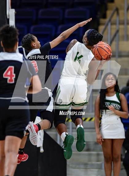 Thumbnail 3 in Dunbar vs Wilson  (DCIAA AA Final) photogallery.