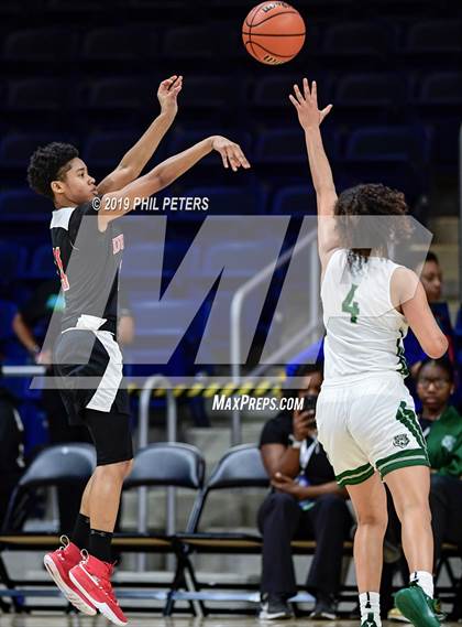Thumbnail 1 in Dunbar vs Wilson  (DCIAA AA Final) photogallery.