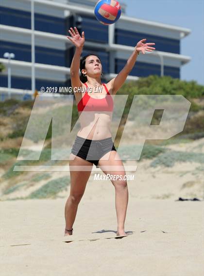 Thumbnail 3 in Santa Monica vs. Laguna Beach (IBVL Southern Pacific Semifinal) photogallery.
