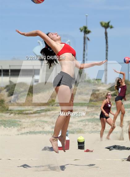 Thumbnail 2 in Santa Monica vs. Laguna Beach (IBVL Southern Pacific Semifinal) photogallery.