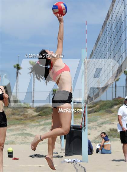 Thumbnail 2 in Santa Monica vs. Laguna Beach (IBVL Southern Pacific Semifinal) photogallery.