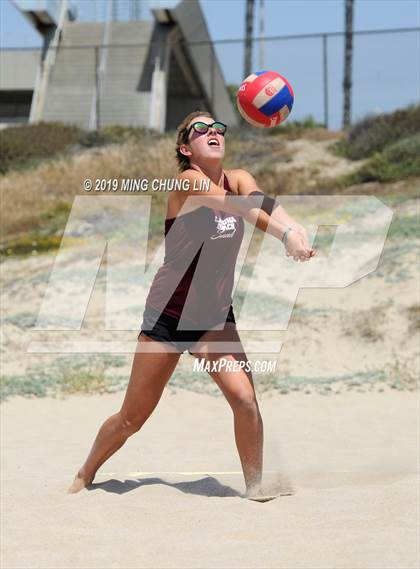 Thumbnail 3 in Santa Monica vs. Laguna Beach (IBVL Southern Pacific Semifinal) photogallery.