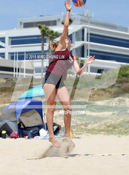 Thumbnail 2 in Santa Monica vs. Laguna Beach (IBVL Southern Pacific Semifinal) photogallery.