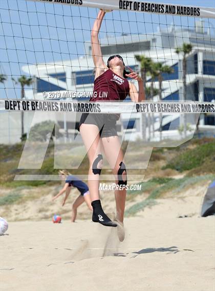 Thumbnail 3 in Santa Monica vs. Laguna Beach (IBVL Southern Pacific Semifinal) photogallery.