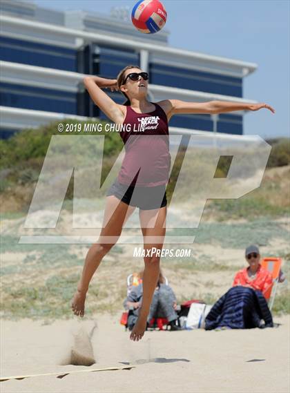 Thumbnail 2 in Santa Monica vs. Laguna Beach (IBVL Southern Pacific Semifinal) photogallery.