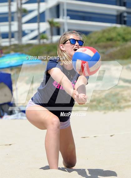 Thumbnail 3 in Santa Monica vs. Laguna Beach (IBVL Southern Pacific Semifinal) photogallery.