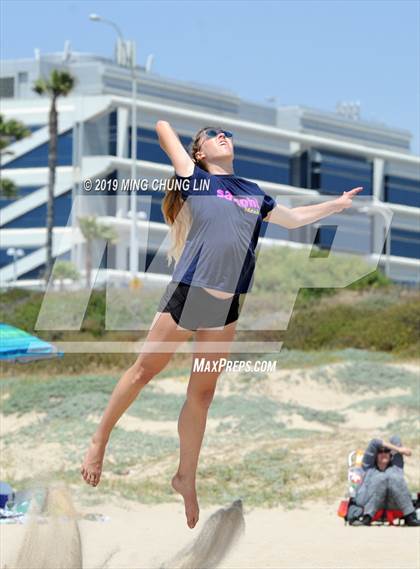 Thumbnail 3 in Santa Monica vs. Laguna Beach (IBVL Southern Pacific Semifinal) photogallery.