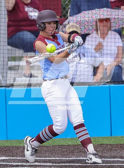 Thumbnail 2 in Tolono Unity vs. St. Joseph-Ogden (IHSA 2A Regional Final) photogallery.