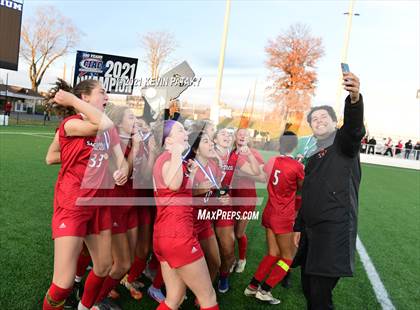 Thumbnail 1 in Mercy vs. Sacred Heart Academy (CIAC Class M Final) photogallery.