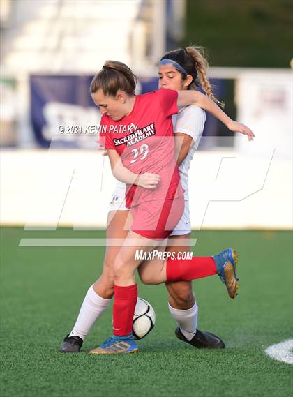 Thumbnail 2 in Mercy vs. Sacred Heart Academy (CIAC Class M Final) photogallery.