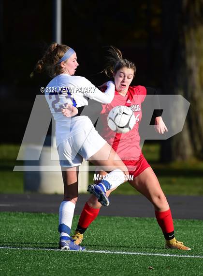 Thumbnail 2 in Mercy vs. Sacred Heart Academy (CIAC Class M Final) photogallery.